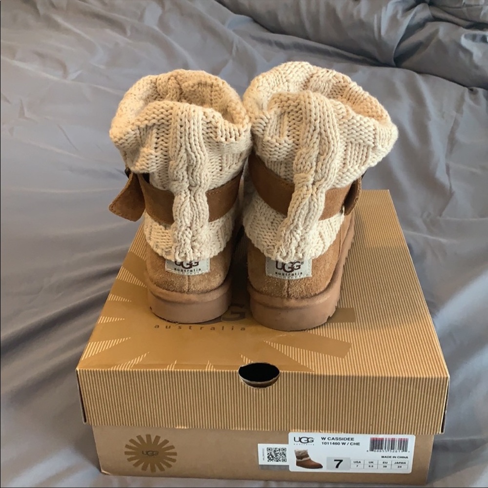 UGG Chestnut Suede & Cream Knit Short Boot - Picture 11 of 11